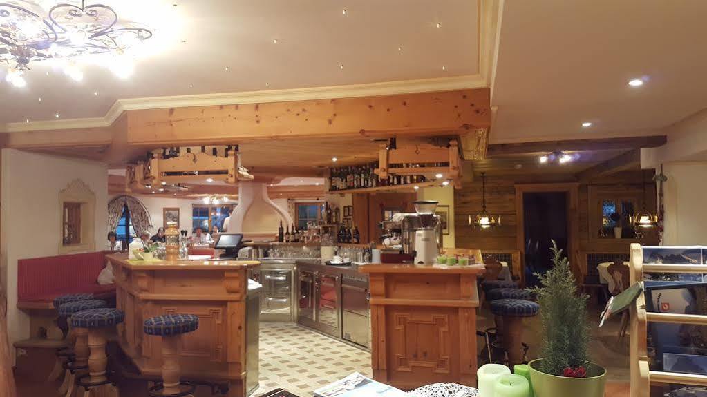 Alpenhotel Plaza Santa Cristina Val Gardena Buitenkant foto