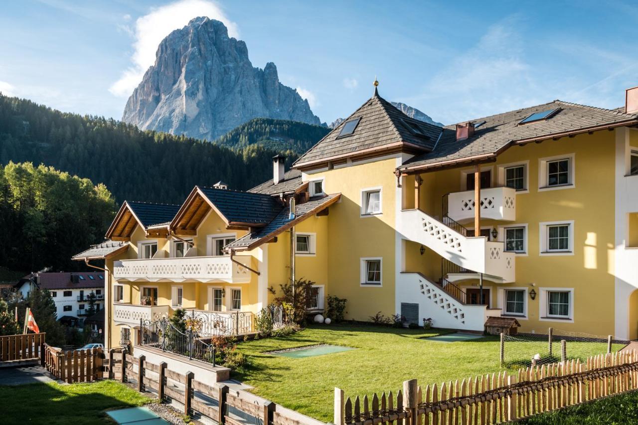 Alpenhotel Plaza Santa Cristina Val Gardena Buitenkant foto